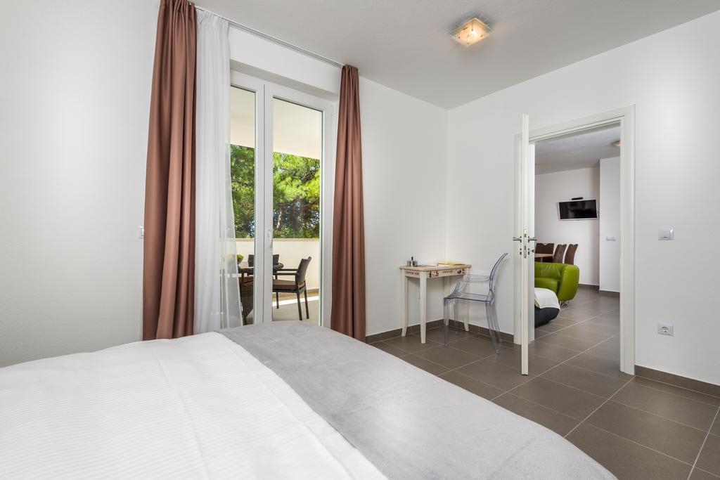 Apartment Domani Omis